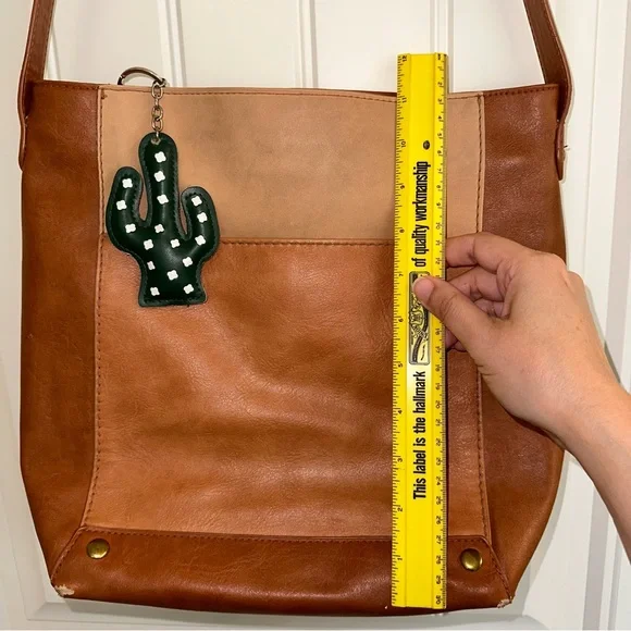 Universal Threads, Goods Co. two tone brown shoulder bag - Picture 13 of 14